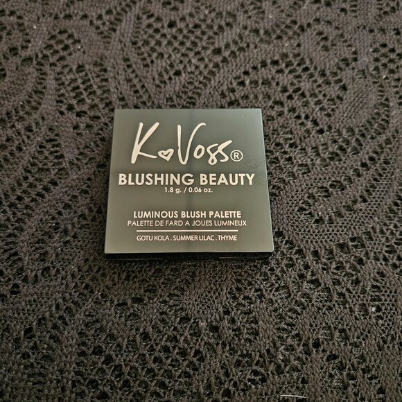 NEW K Voss Blushing Beauty Luminous Blush Palette in "Rosy" - Picture 1 of 5